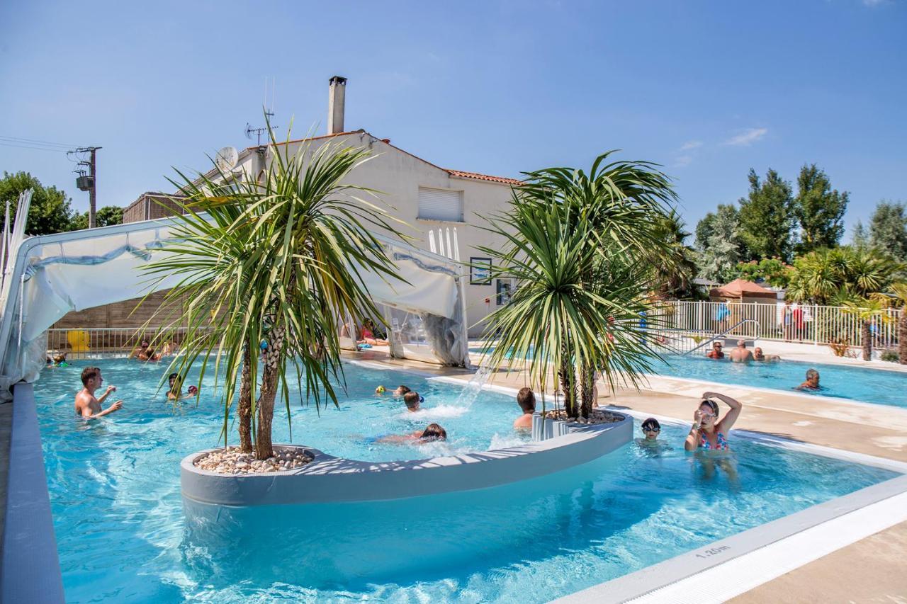 Camping Antioche D'Oleron La Brée-les-Bains 외부 사진