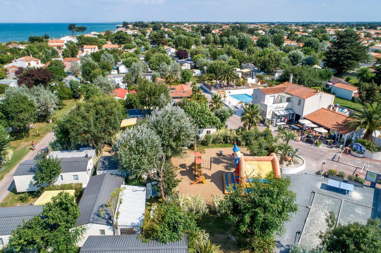 Camping Antioche D'Oleron La Brée-les-Bains 외부 사진